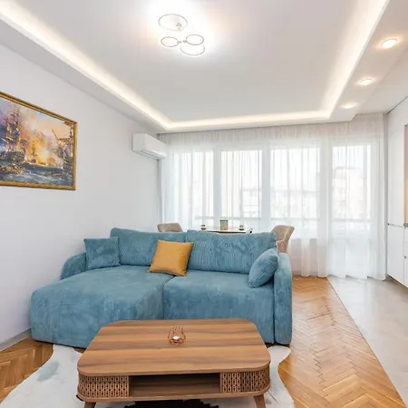 Apartamento Cozy Chic Flat Stylish Center