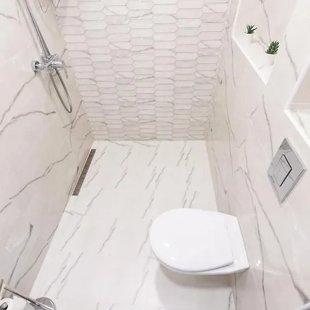Cozy Chic Flat Stylish Center Apartman