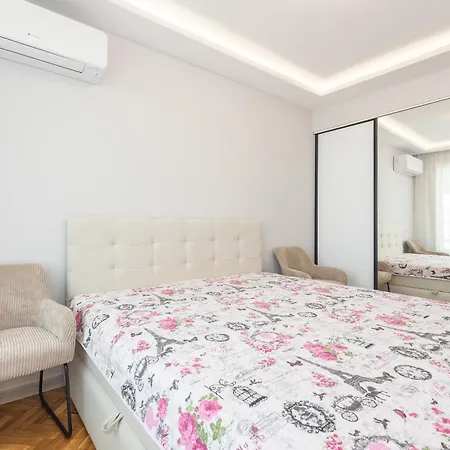 Apartman Cozy Chic Flat Stylish Center *